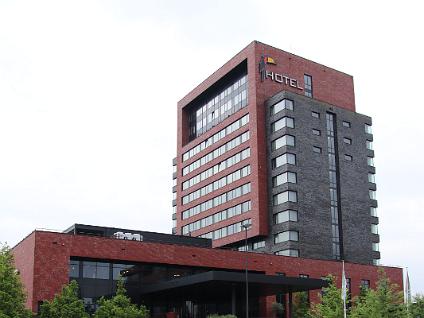 Hotel-002
